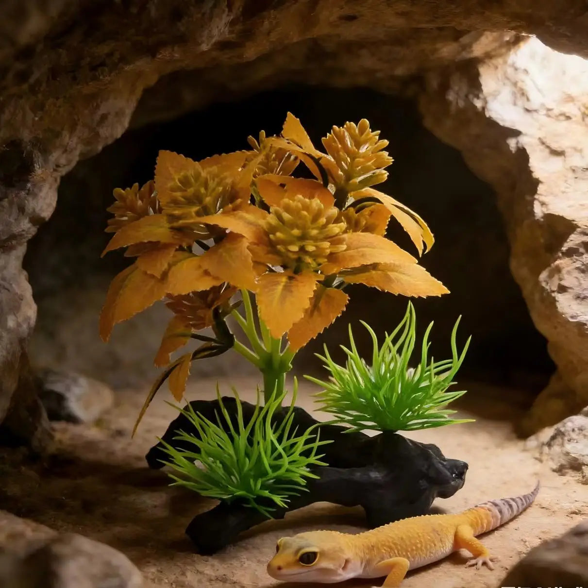 11cm Artificial Aquarium Ornament.  Aquatic Plant Water Weeds Decor