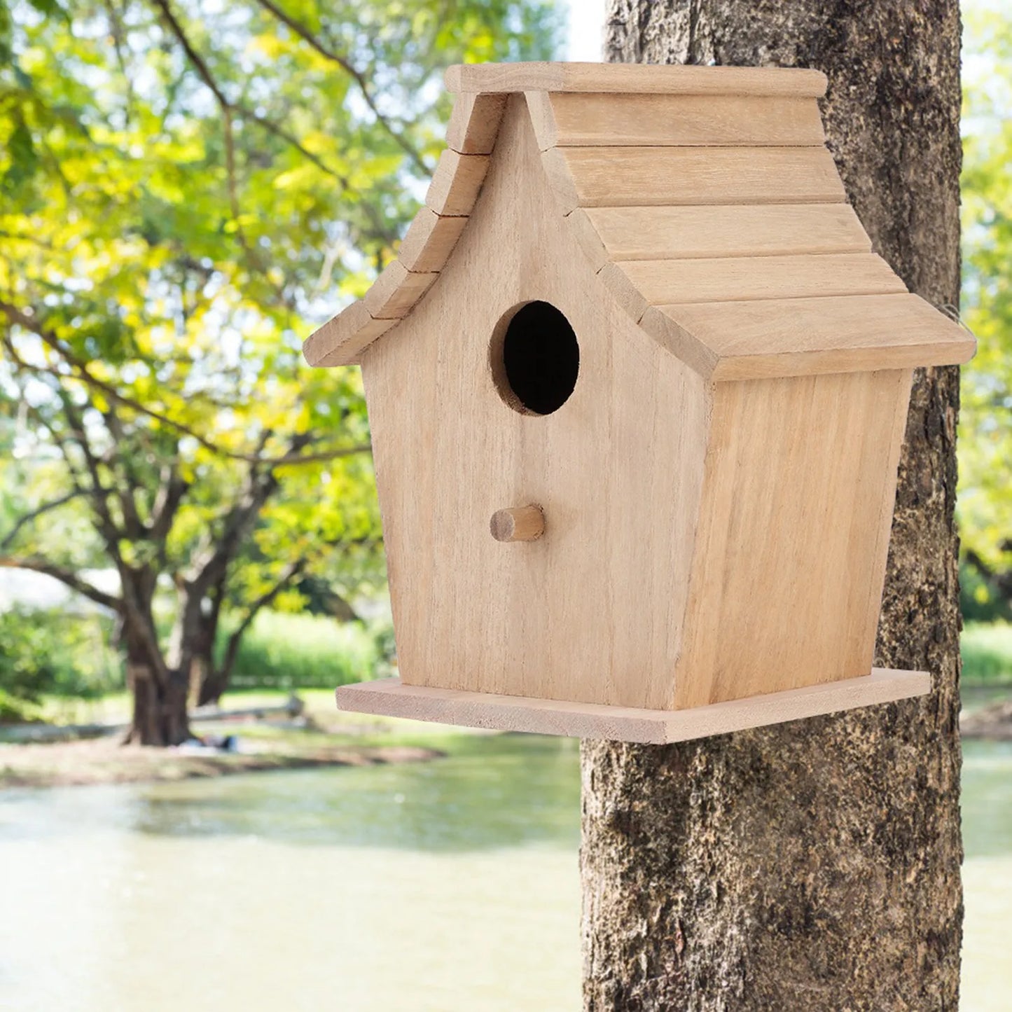 Bird Breeding Box. Wood Bird House Breeding Box Hanging. Bird House for Parrots, Budgerigar, Small Birds.
