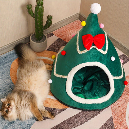 Houses for Cats. Christmas Beds. Warm Bed House.